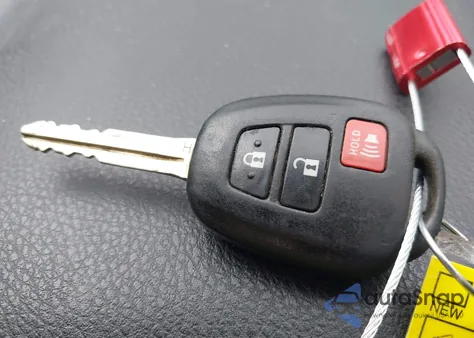 2015 Toyota Rav4 Le from USA, damaged, VIN 2T3BFREV2FW390183